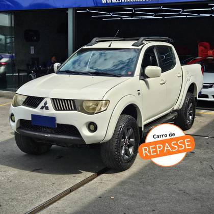 MITSUBISHI L200 TRITON 3.5 HPE 4X4 CD V6 24V FLEX 4P AUTOMÁTICO MITSUBISHI L200 TRITON 3.5 HPE 4X4 CD V6 24V FLEX 4P AUTOMÁTICO